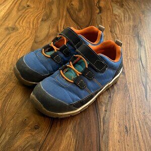 See Kai Run Summit Active Shoes - Toddler size 11 - USED (Size up for best fit!)